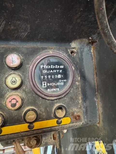 Daewoo 450P Chargeuse compacte