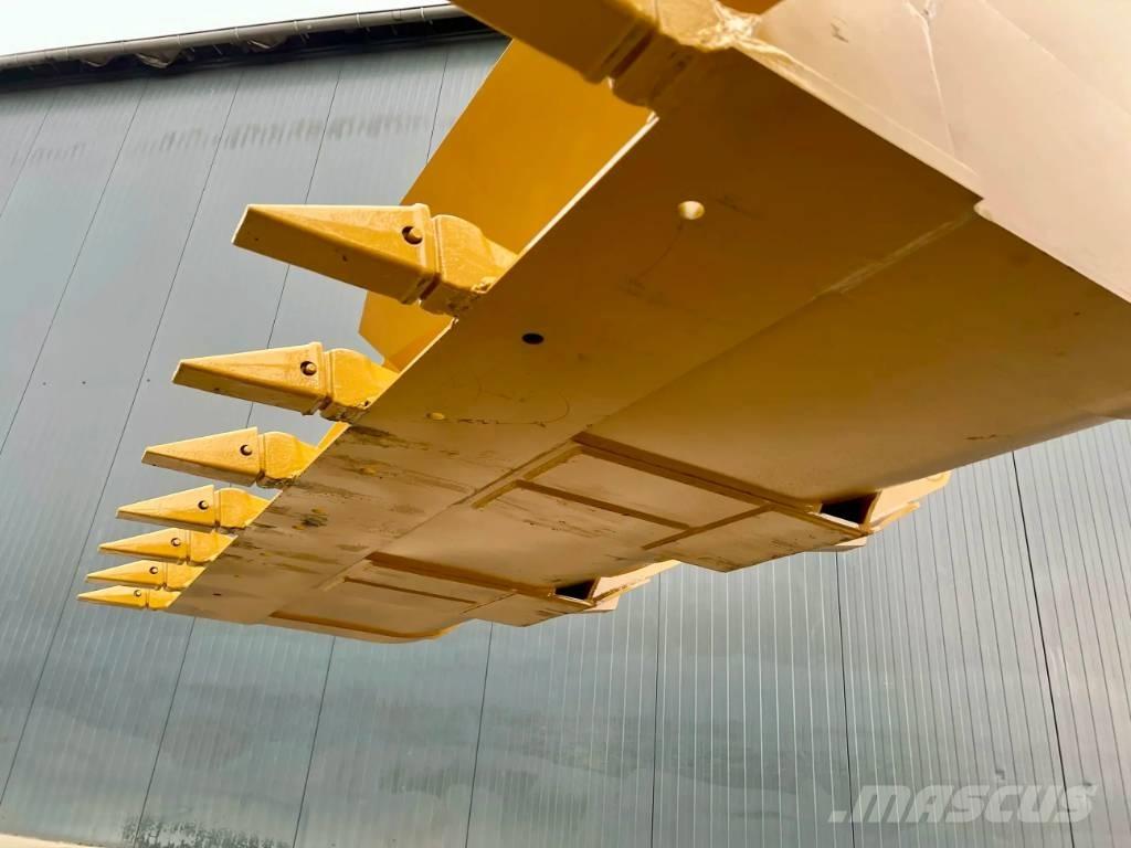 CAT 950H incl. Teeth Godet