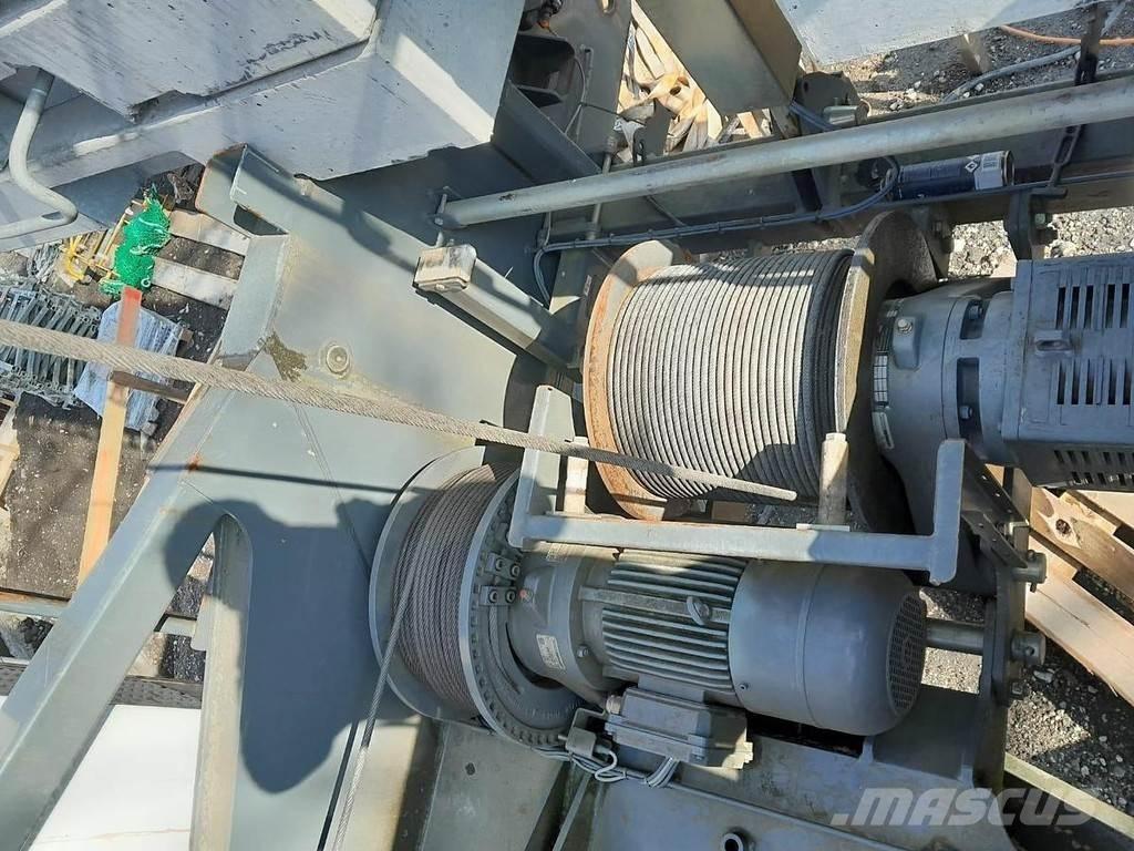 Liebherr 81k Autre grue