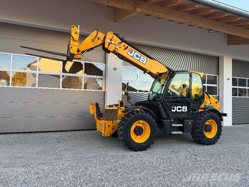 JCB 540-140 Chariot télescopique