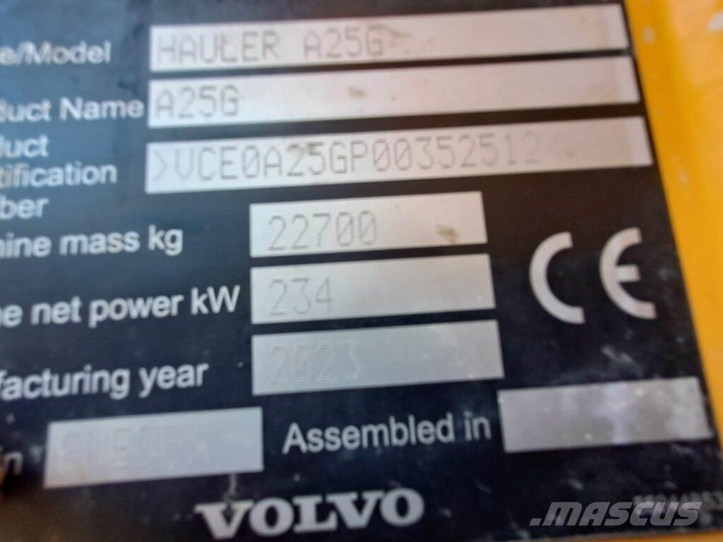 Volvo A25G Tombereau articulé