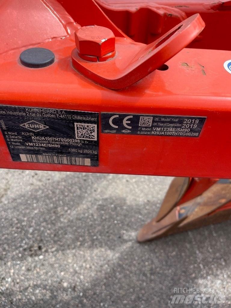 Kuhn Vari-Master 123 Charrue réversible