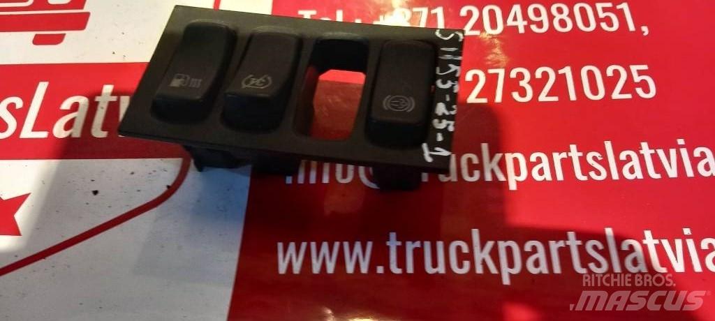 Scania R 420.   1741914 Cabines