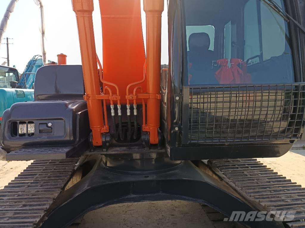 Hitachi ZX 120 Pelle sur chenilles