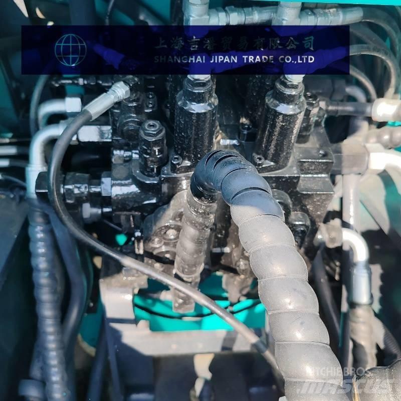 Kobelco 210 Pelle sur chenilles