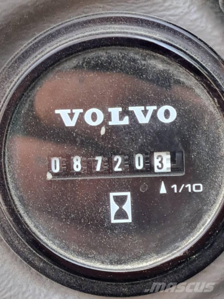 Volvo EC 300el Pelle sur chenilles