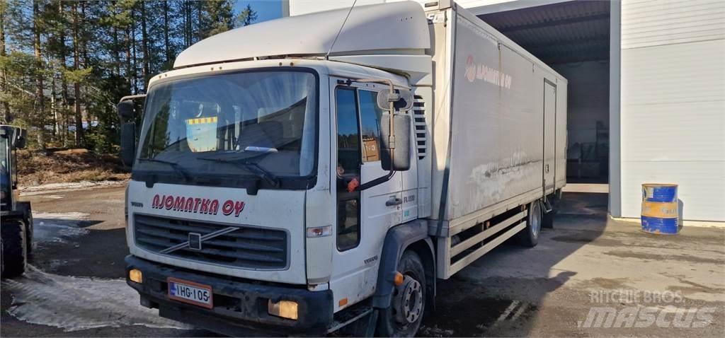 Volvo FL220 Camion Fourgon