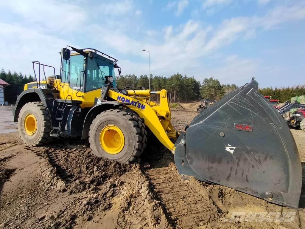 Komatsu WA 380-8 Chargeuse sur pneus