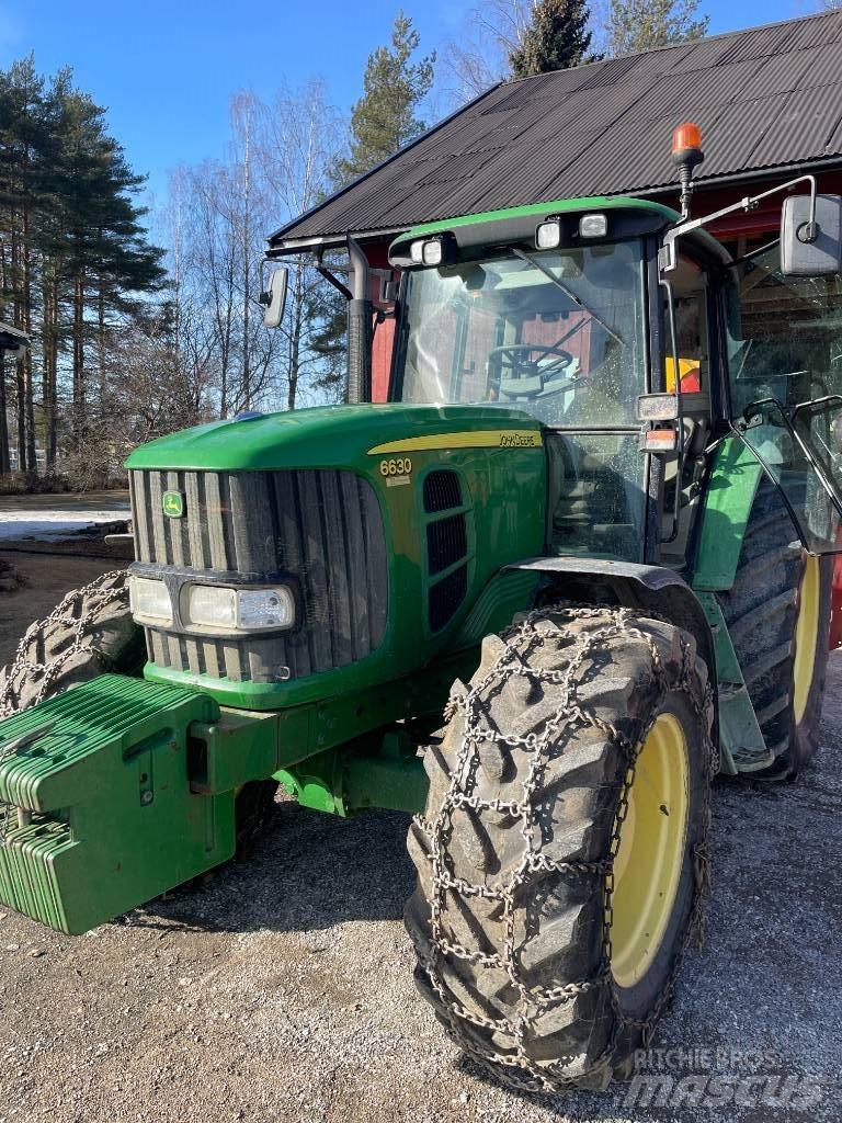 John Deere 6630STD Tracteur