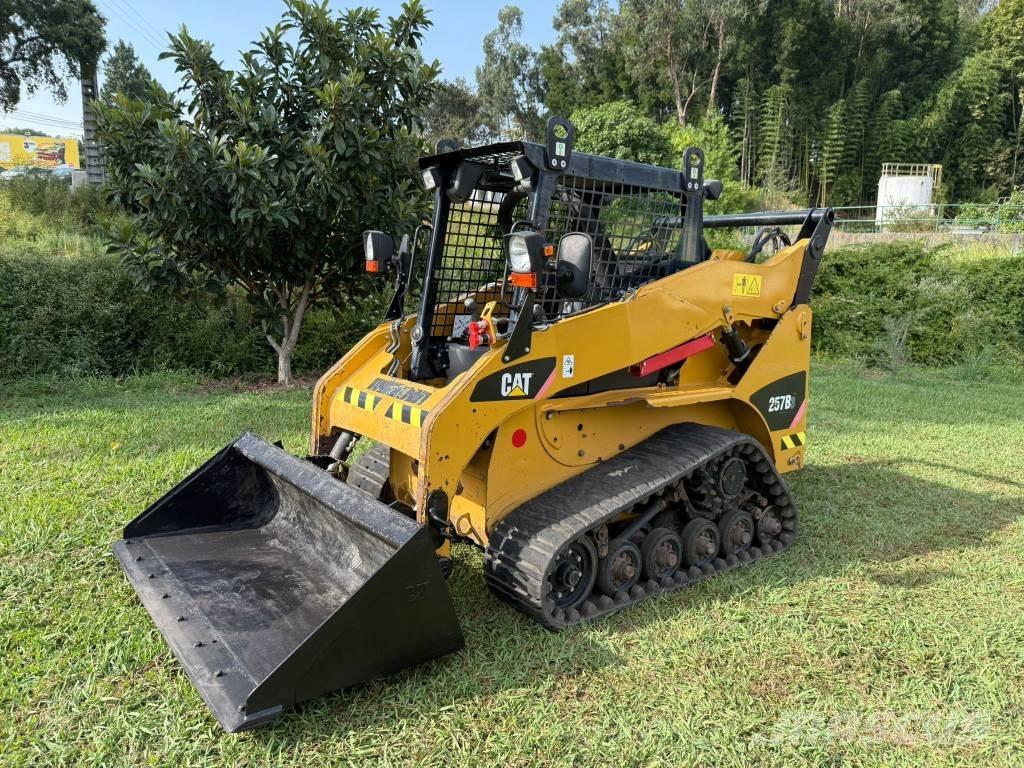CAT 257 B Chargeuse sur chenilles