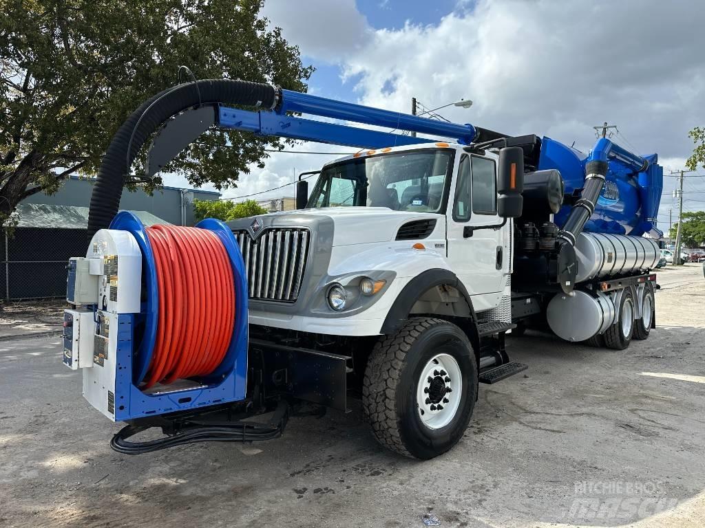 International 7500 Camion aspirateur, Hydrocureur