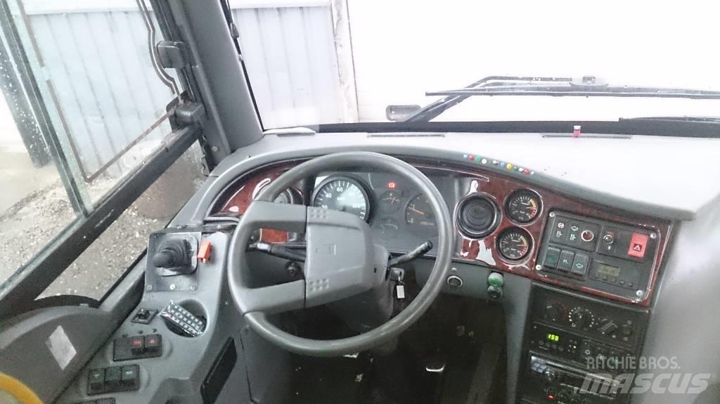 Isuzu Turquoise Autobus interurbain