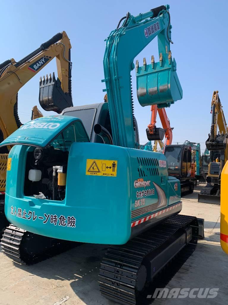 Kobelco SK 75 Pelle sur chenilles