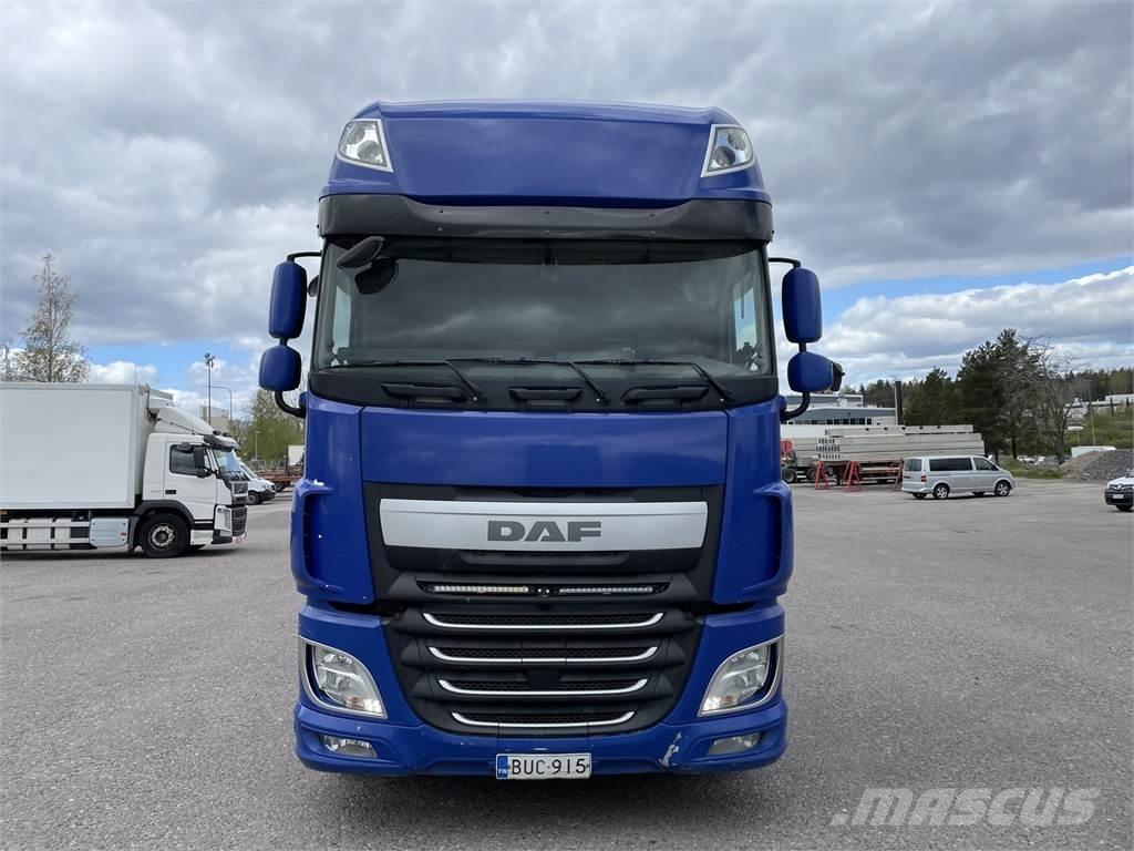 DAF XF510 6x2 Camion ampliroll