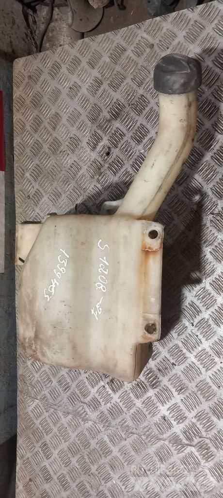 Scania 94 D.   1399463 Cabines