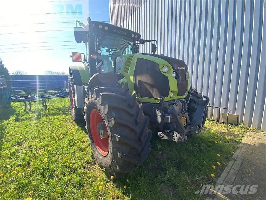 CLAAS axion 850 Tracteur