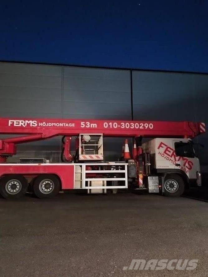 Bronto Bronto S53XTD Camion nacelle