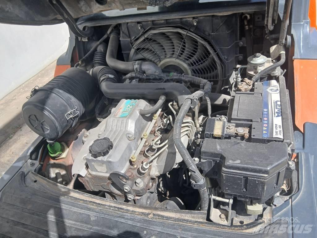 Toyota 02-8FDF25 Chariots diesel