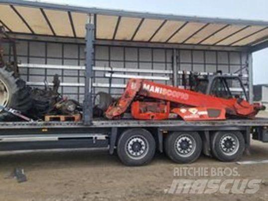 Manitou MLT 845    fork Fourche