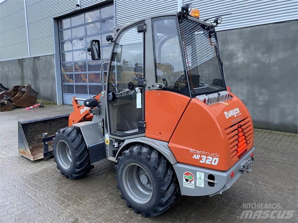 Weycor AR320 Cab Chargeuse multifonction
