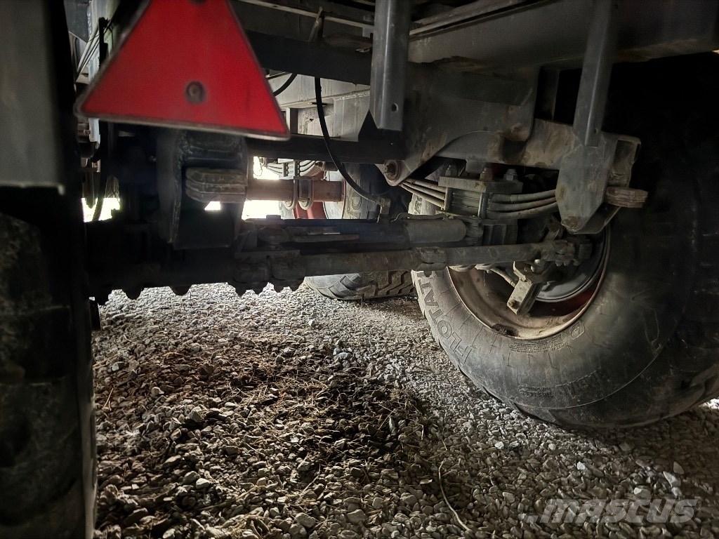 CLAAS Quantum 5800 P Remorque autochargeuse