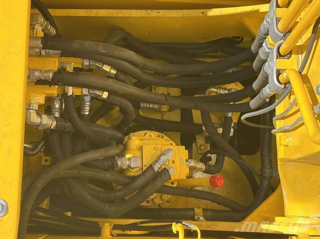 Komatsu PC 130 Pelle sur chenilles