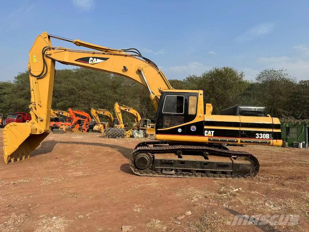 CAT 330 B Pelle sur chenilles