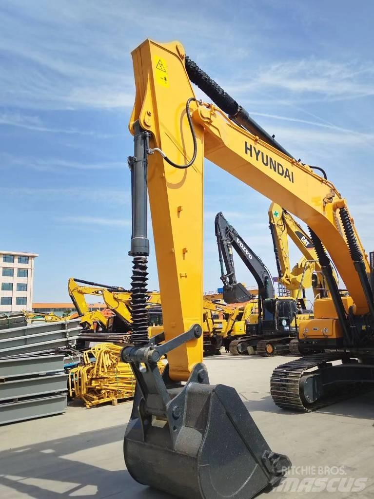 Hyundai R220LC-9S Pelle sur chenilles