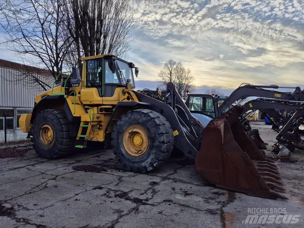 Volvo L 220 H Chargeuse sur pneus