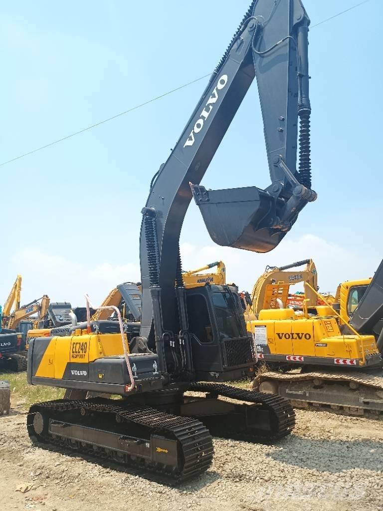 Volvo EC 240 Pelle sur chenilles