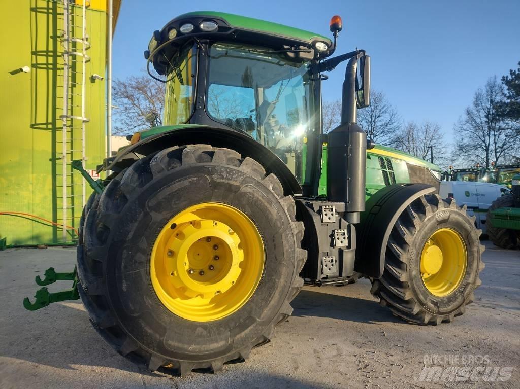 John Deere 7270 R Tracteur