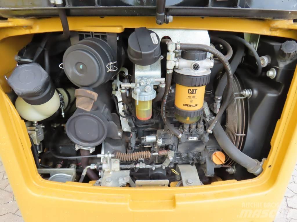 CAT 301.7 D Mini pelle < 7t