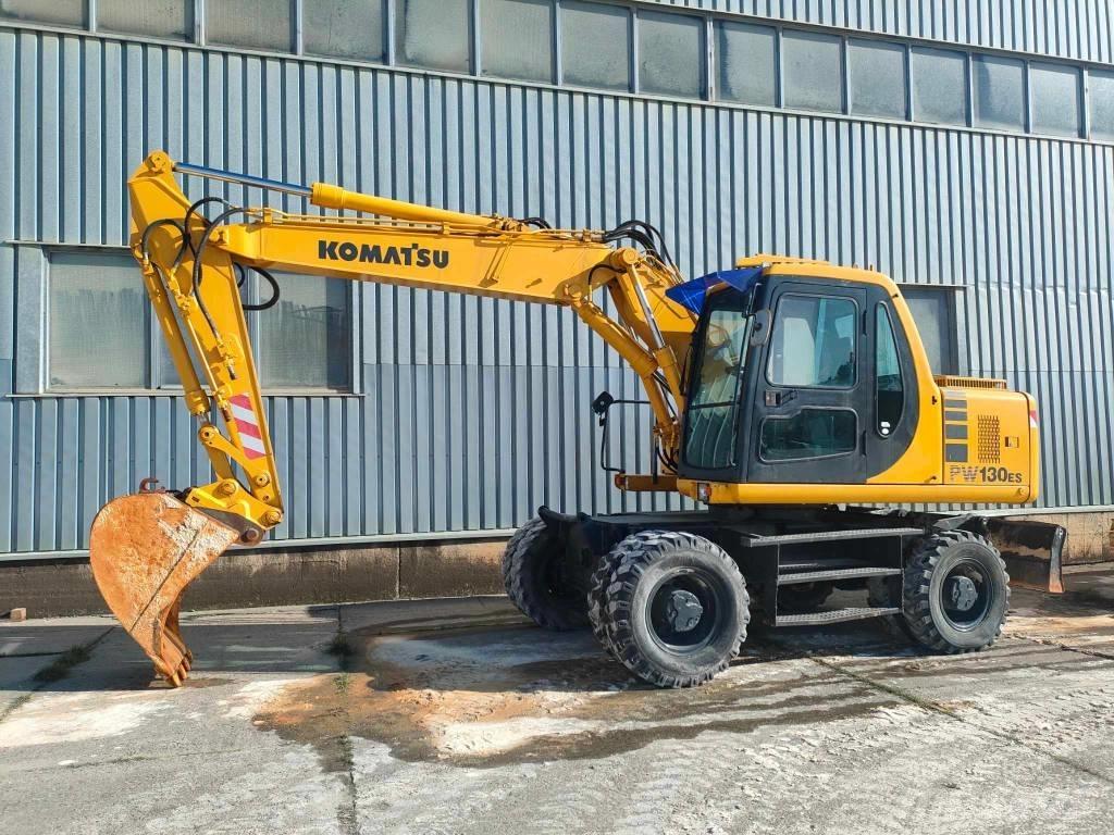 Komatsu PW 130ES-6K Pelle sur pneus