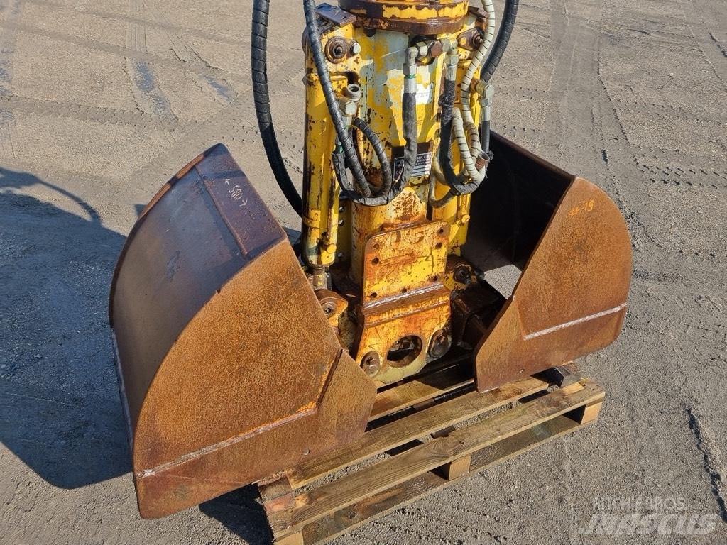 Liebherr 600 MM Grappin