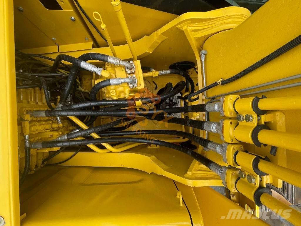 Komatsu PC 220-7 Pelle sur chenilles