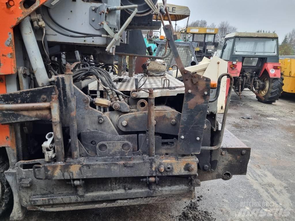 ABG Titan 8820 Finisseur