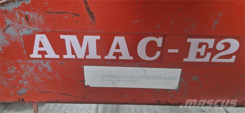 Amac E2 uienlader Moissoneuse de Pomme de Terre