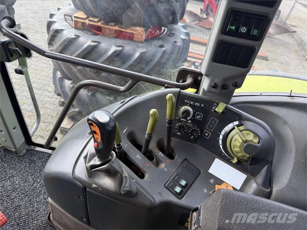 CLAAS Ares 697 ATZ Tracteur