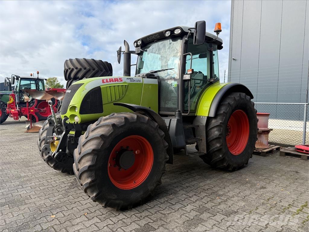 CLAAS Ares 697 ATZ Tracteur
