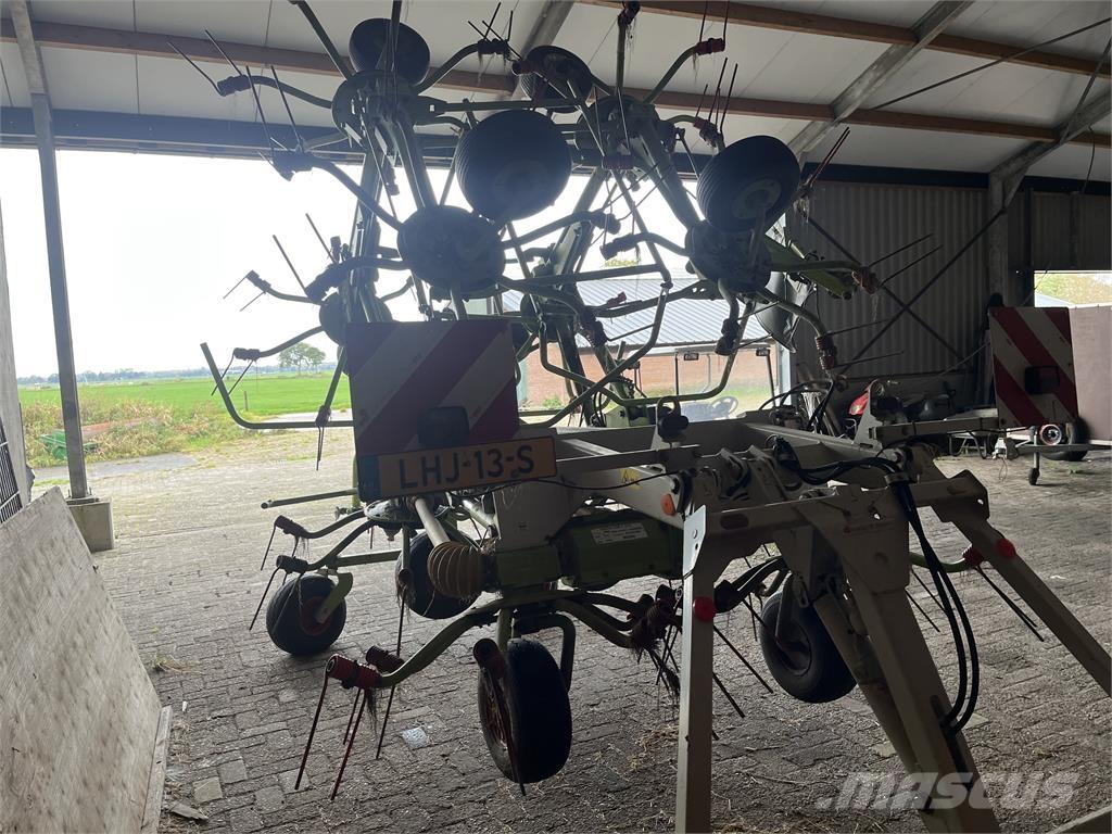 CLAAS volto 1320T Rateau faneur