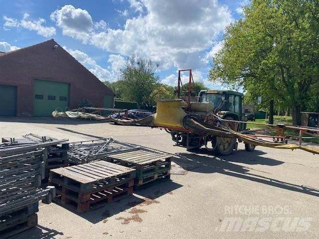 Douven Veldspuit Pulvérisateurs automoteurs