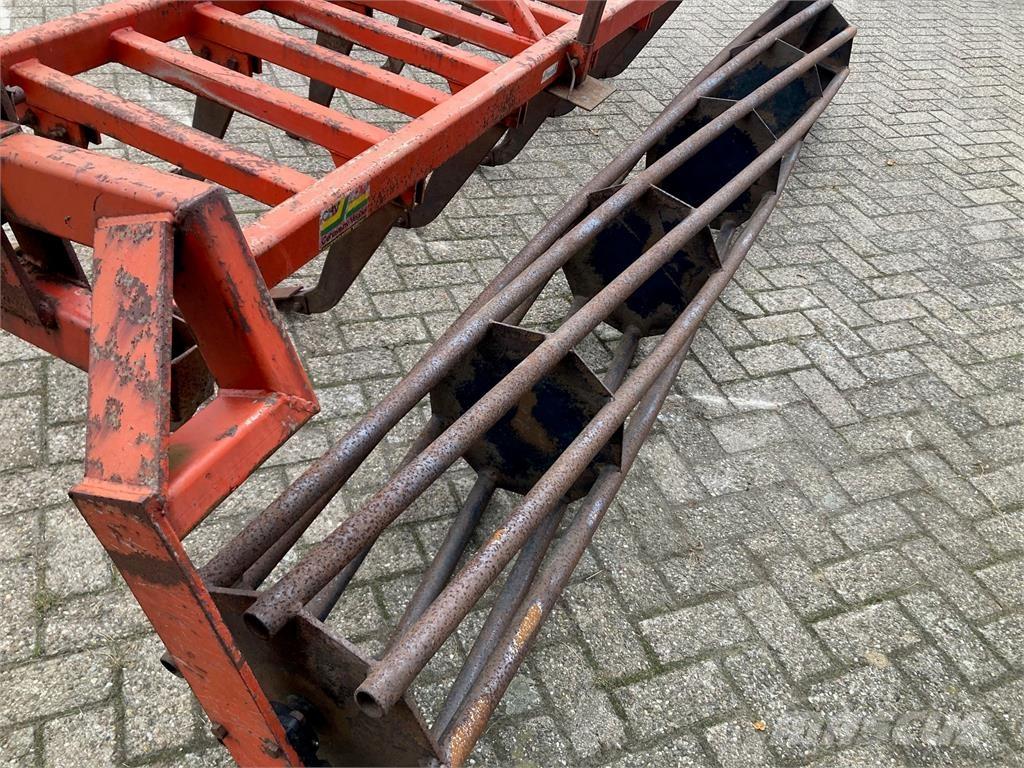 Evers Burma 11-303 Déchaumeur, cultivateur