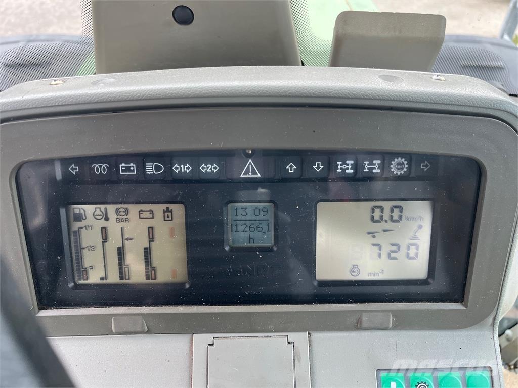 Fendt 411 VARIO Tracteur