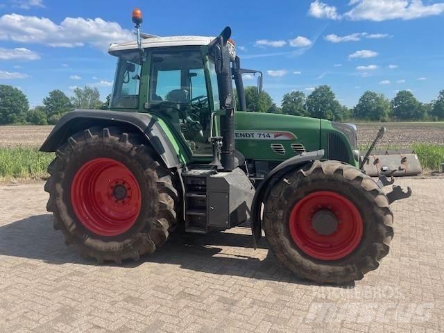 Fendt 714 Com3 Tracteur