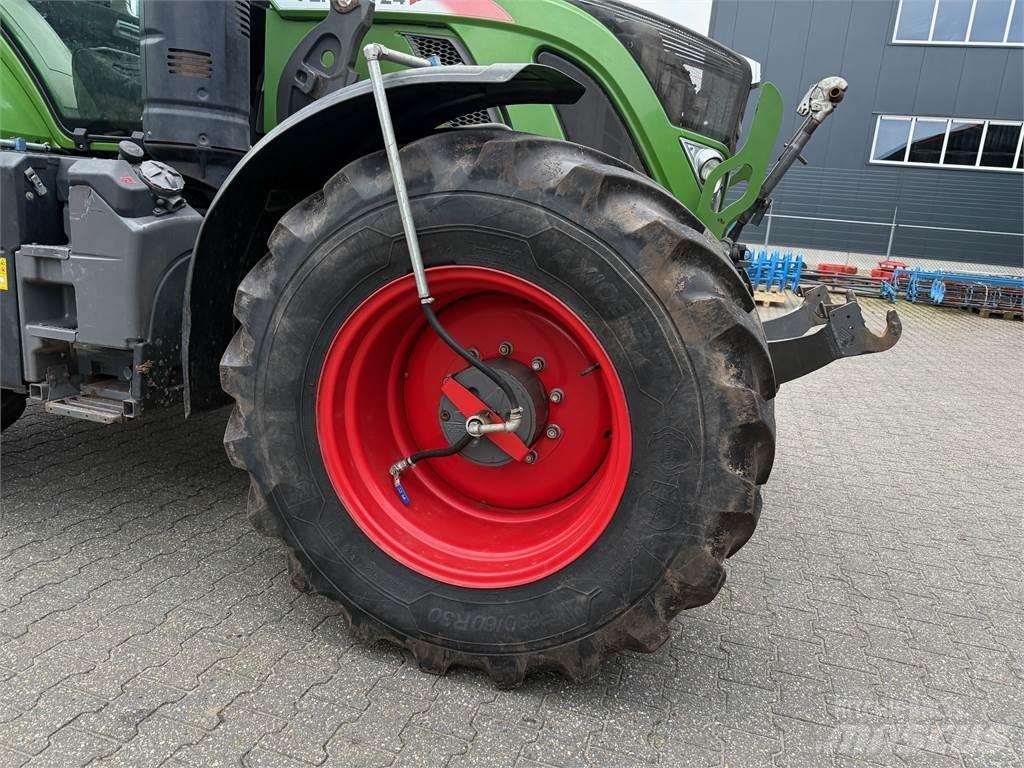 Fendt 724 S4 Tracteur