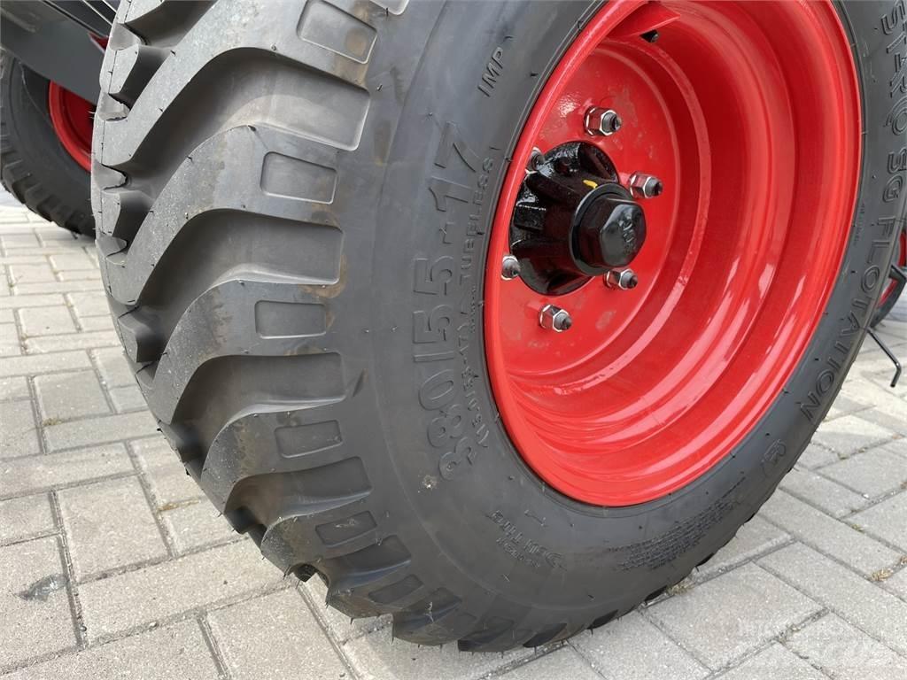 Fendt Lotus 1250 Rateau faneur