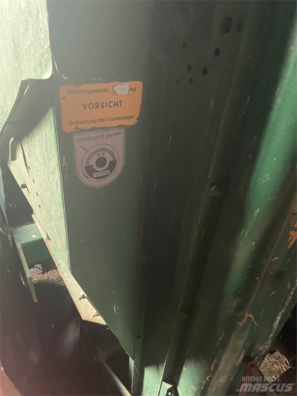 Hassia pootmachine Moissoneuse de Pomme de Terre