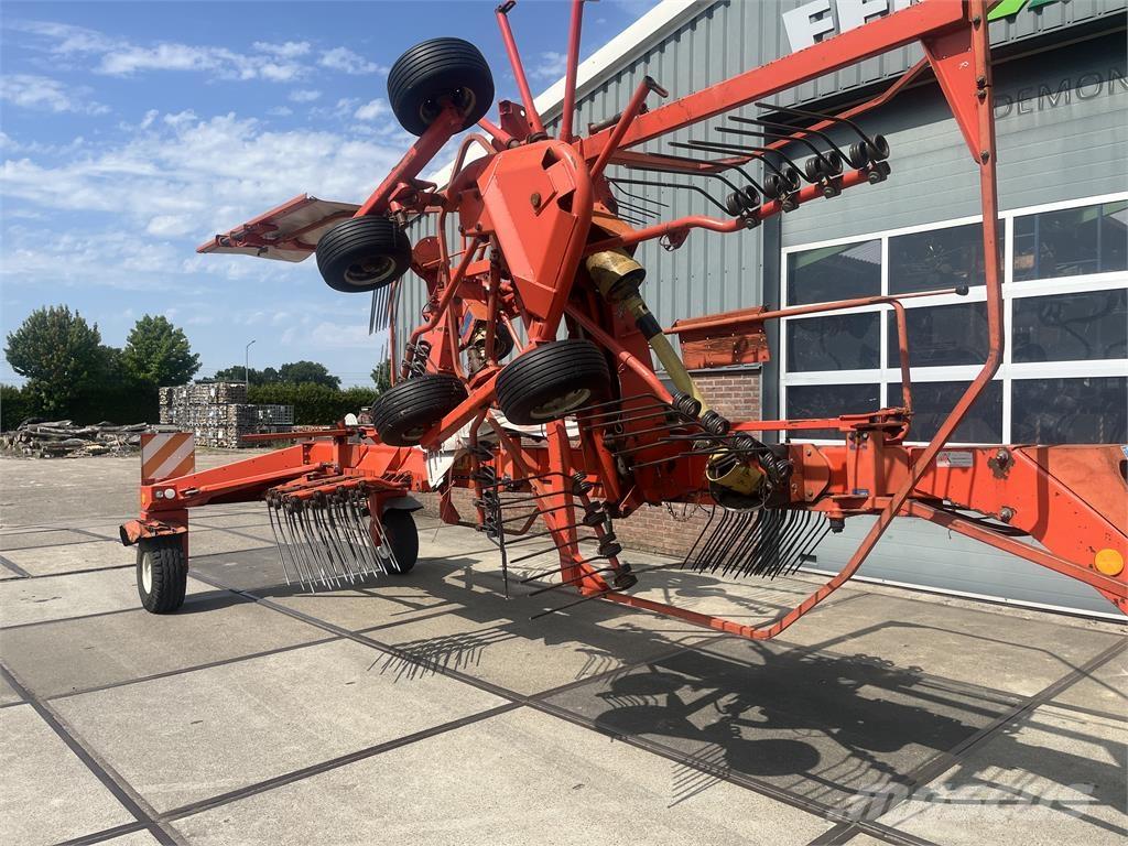 Kuhn 7302 DL Rateau faneur