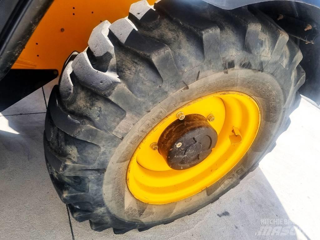 JCB 540-140  M356 Chariot télescopique