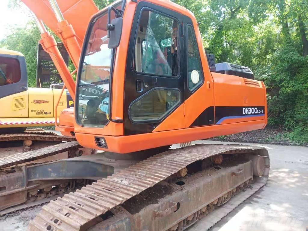 Doosan DH 300 LC-7 Pelle sur chenilles
